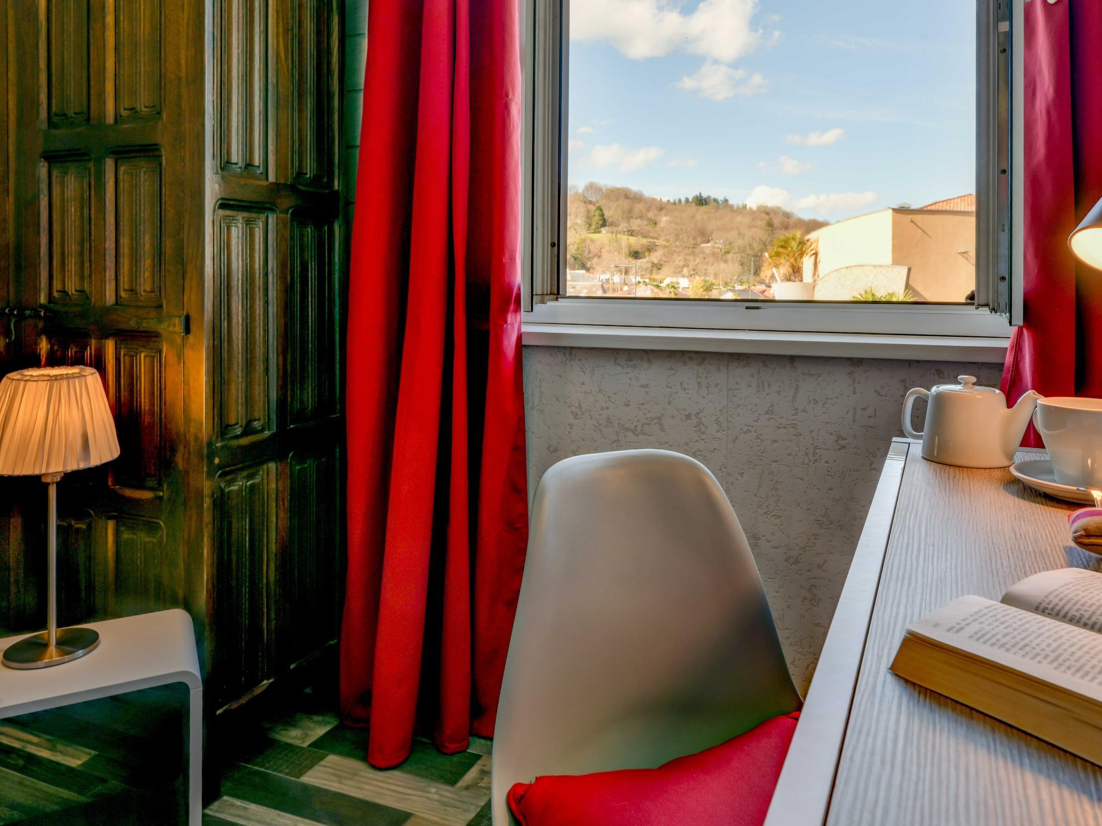 Logis Hostellerie Du Neez Gan Bagian luar foto