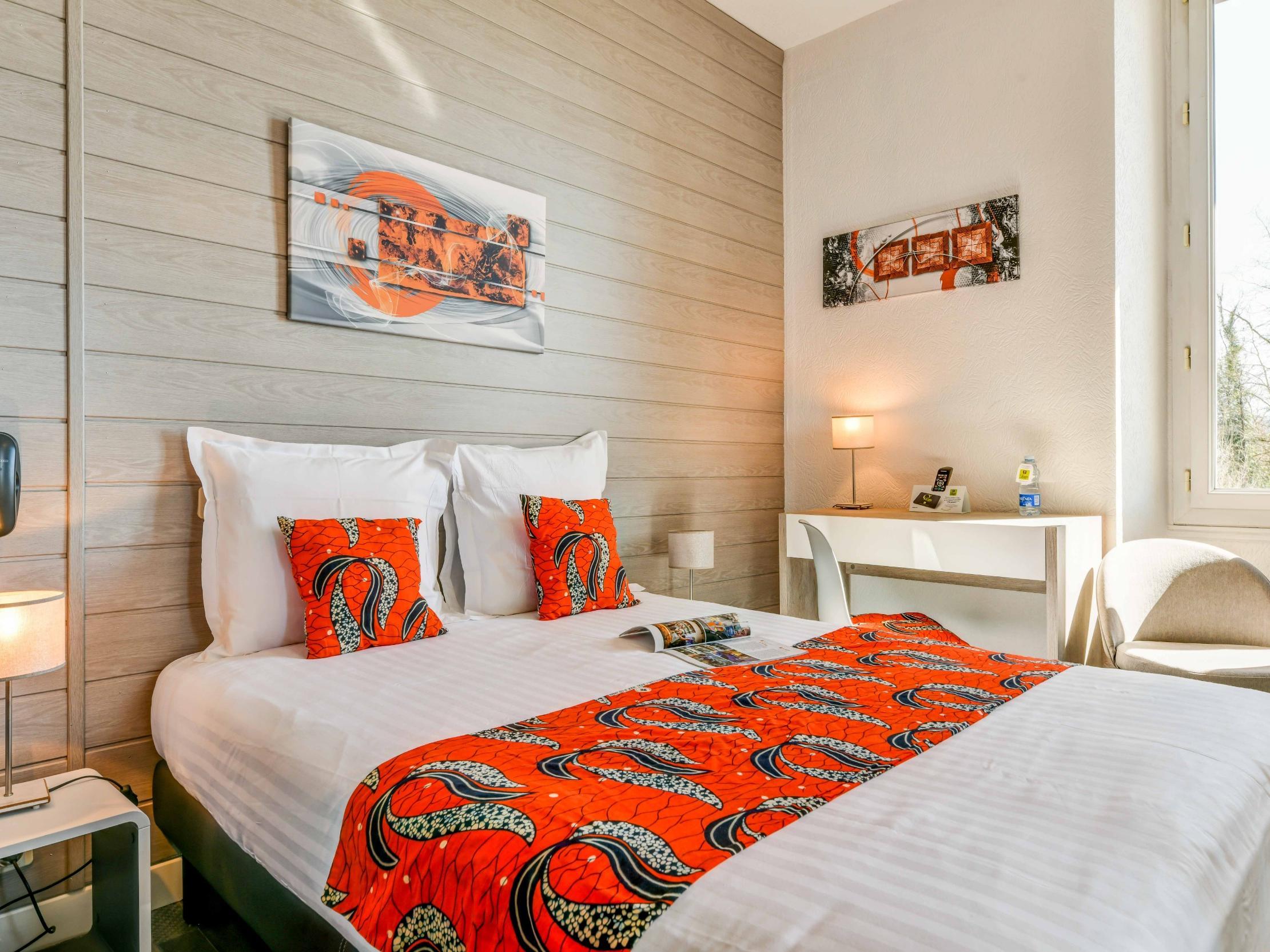 Logis Hostellerie Du Neez Gan Bagian luar foto